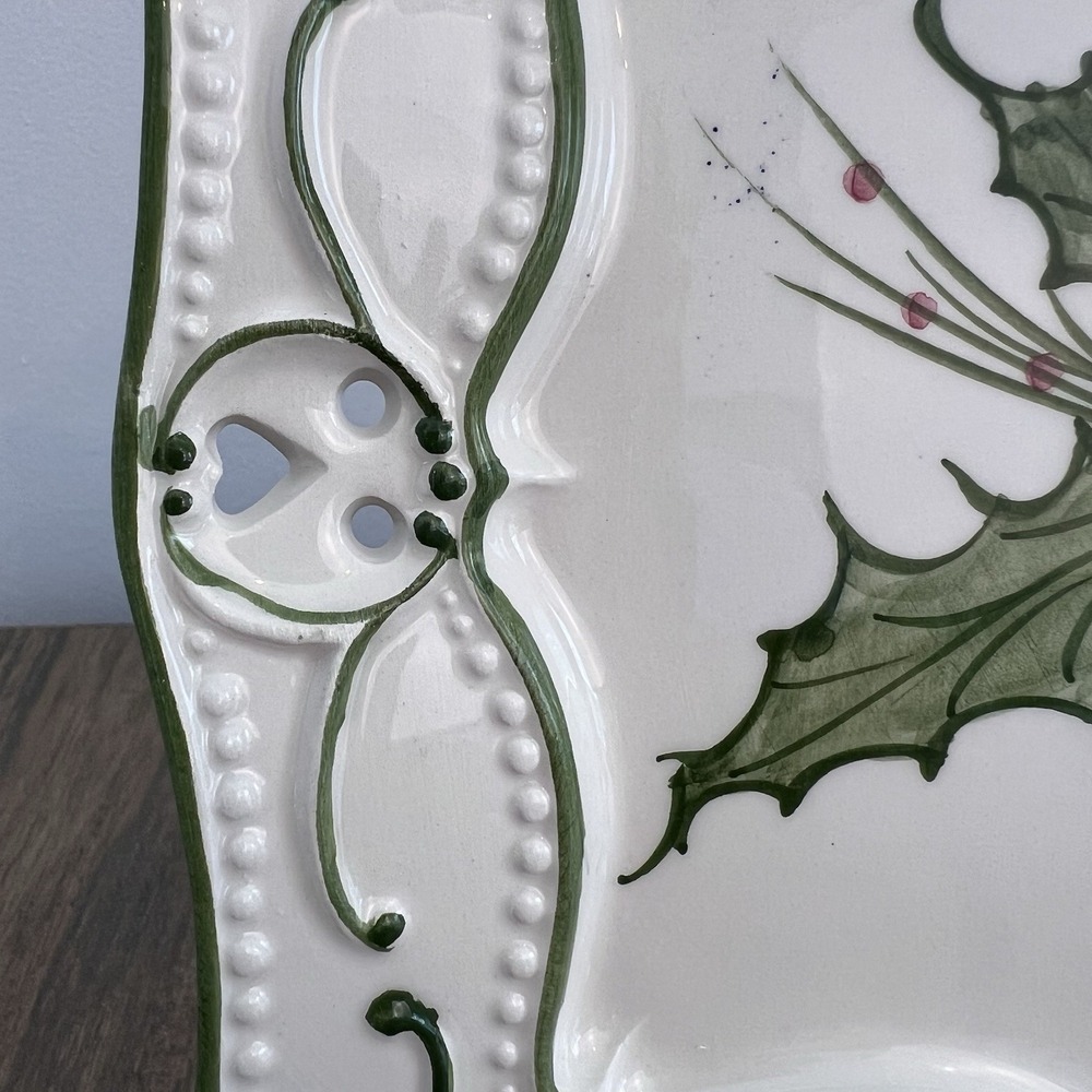 Holly square Christmas Holiday plate hand painted Portugal 7 1/2" - Picture 3 of 9